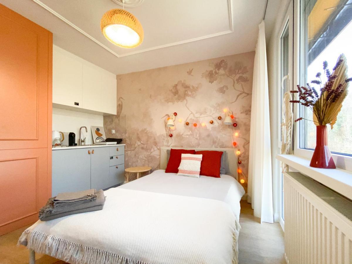 Apartament Fala Metro Sgh Klub Stodola Parking Parkview Fast Wifi Warschau Exterior foto